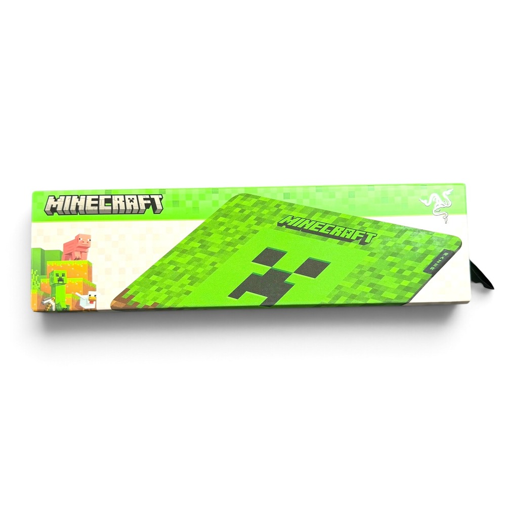 Razer Gigantus V2 Minecraft Edition Soft Gaming Mouse Mat Creeper Green Medium